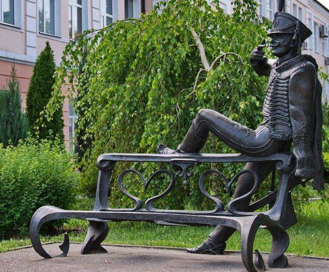 الفوج الملازم Rzhevsky على عتبة الحرب العالمية