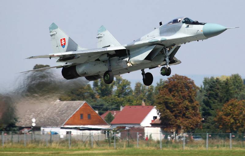 ВВС-Словакия ұзартылады келісім-шарт Ресеймен сервистік қызмет көрсету МиГ-29