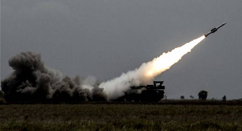 An engem Versuch, e Vorsprung s-300 a 