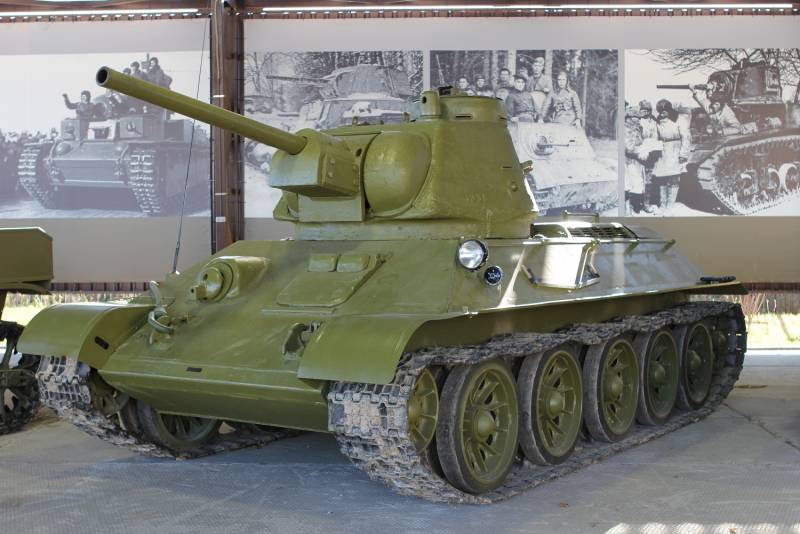 Tap av den Sovjetiske og tyske rustning i 1943. Kursk