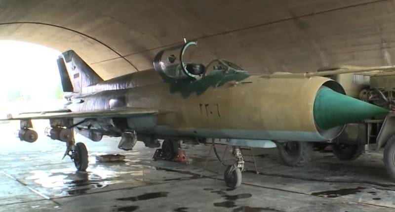 Syrian air force continues bombing rebel positions in Idlib and Hama