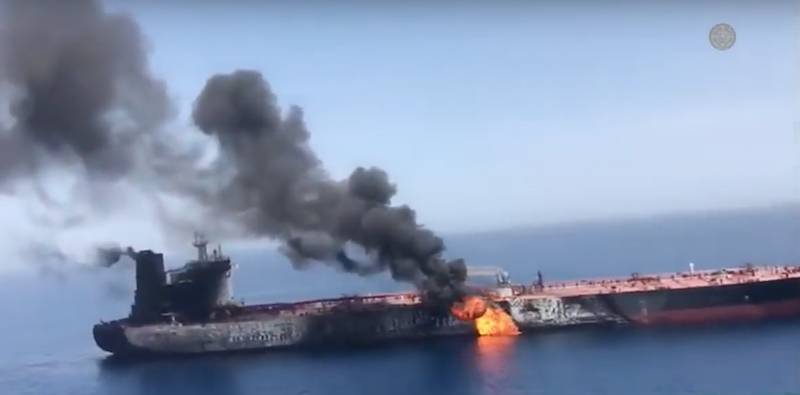 Les iraniens ont sauvé à être attaqué dans le golfe d'Oman-citerne 11 russes