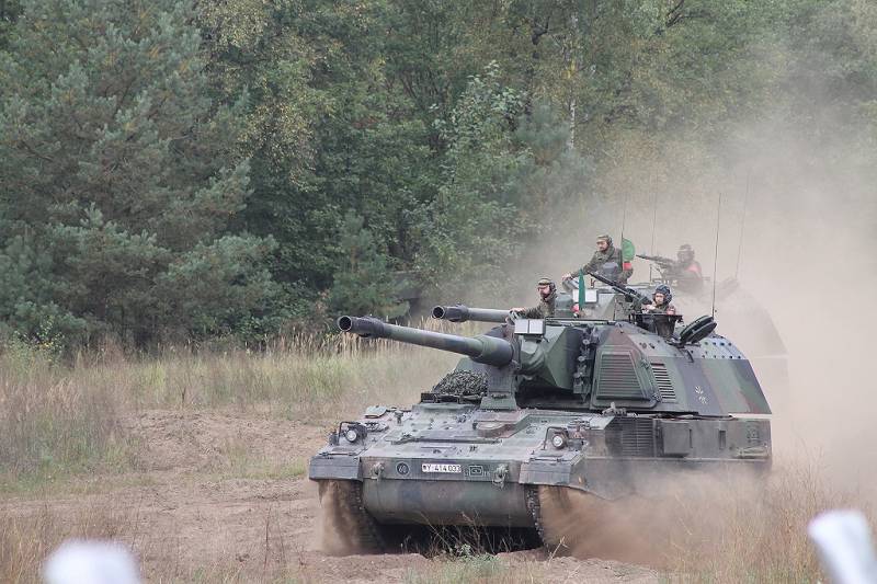 To nie бармалеев w pustyni wyścig! Samobieżna artyleria znów staje się popularna na Zachodzie
