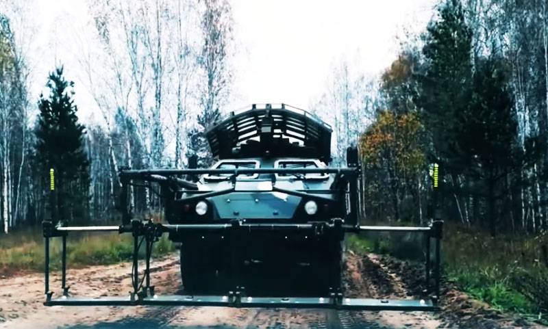 The strategic missile forces began to get an upgraded version of MDR as the Foliage