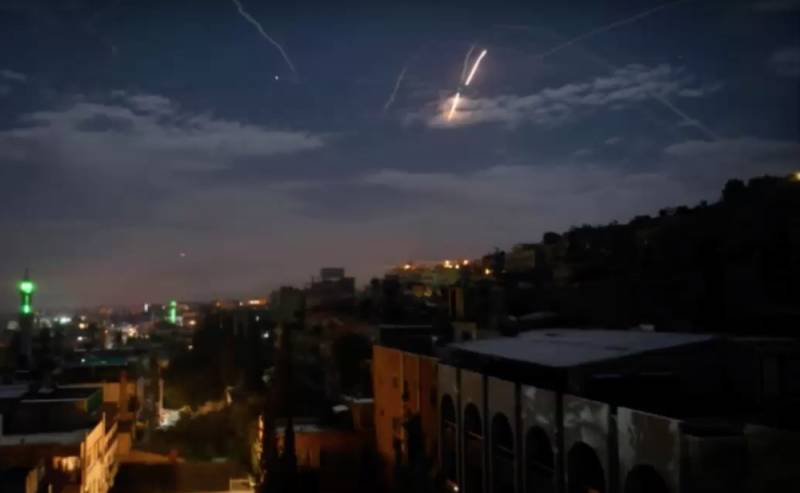 Publizéiert Biller vum Objet, zerstéierte israel Loftwaff a Syrien