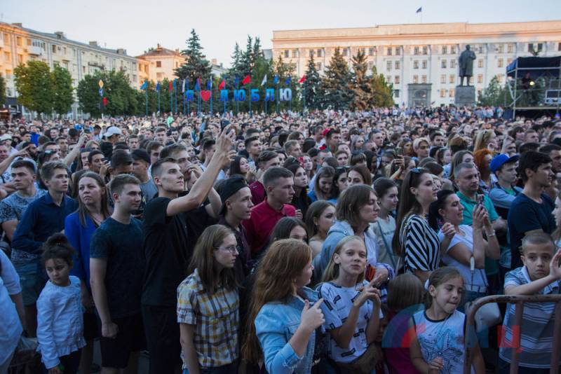Power LDNR has played in social life