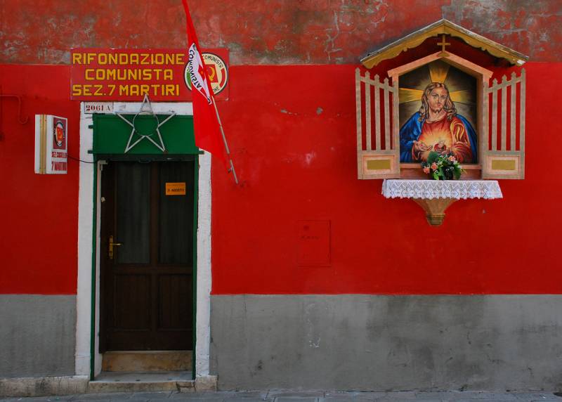 Postgraduate studies in the USSR: past and present