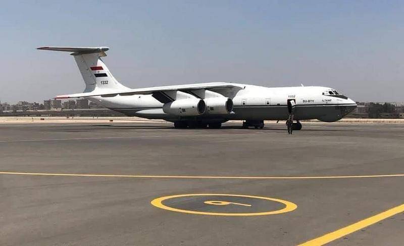 Jordanien ägypten gab zwei militärische Fahrzeuge Il-76МФ