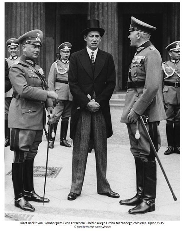The beginning of the Second world war. Alternative to Polish