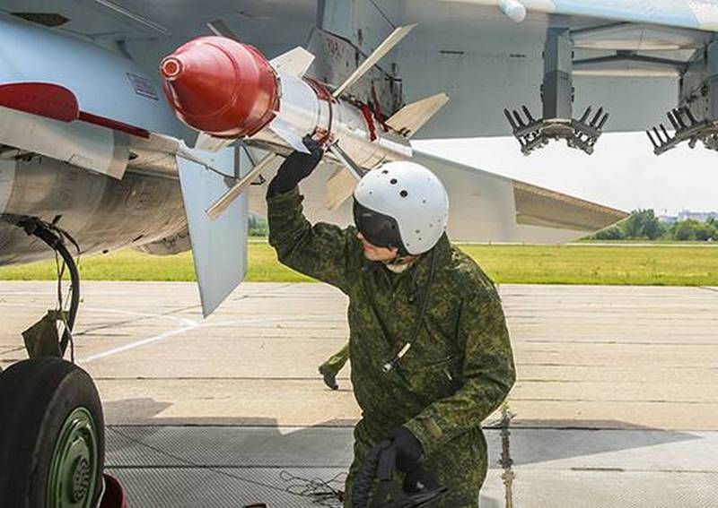 Piloten Leningrader Arméi vun der Luftstreitkräfte an Luftverteidigung verkleeten an nei комбезы