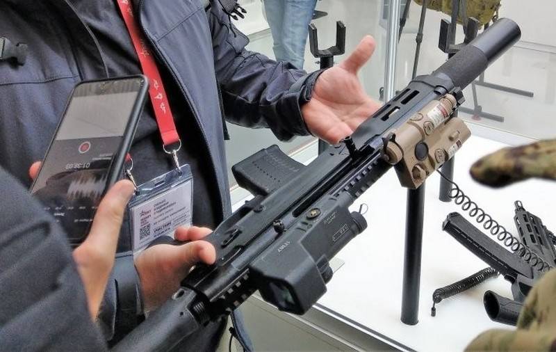 India wants 100% local AK-203
