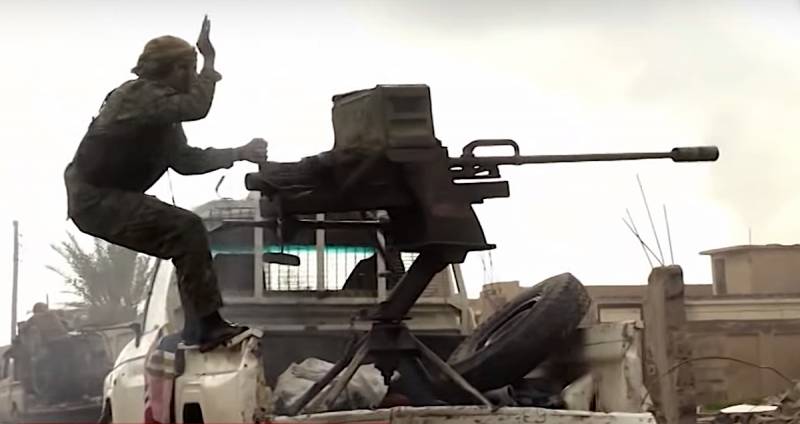 The terrorists of ISIS attacked a convoy of Syrian soldiers