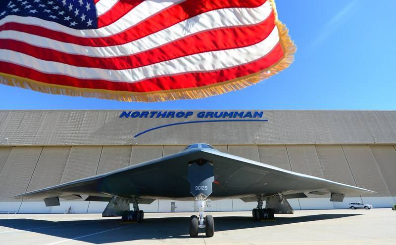 Medien: Nei US-Bomber An-21 gëtt an der Lag sinn ze kämpfen mat de Geleet