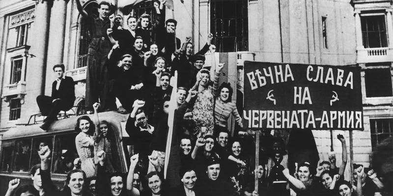 Ресми беспамятство. Неге Болгария предает Ресей
