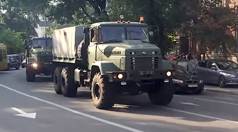 In Ukraine, an explosion occurred in the column of military equipment