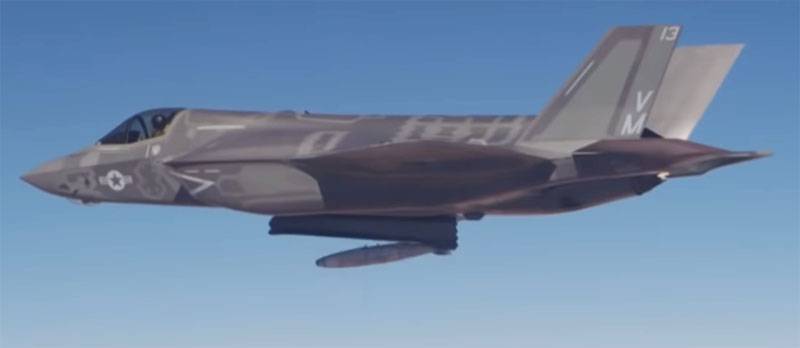 In Poland, questioned the purchase of 32 F-35 from USA