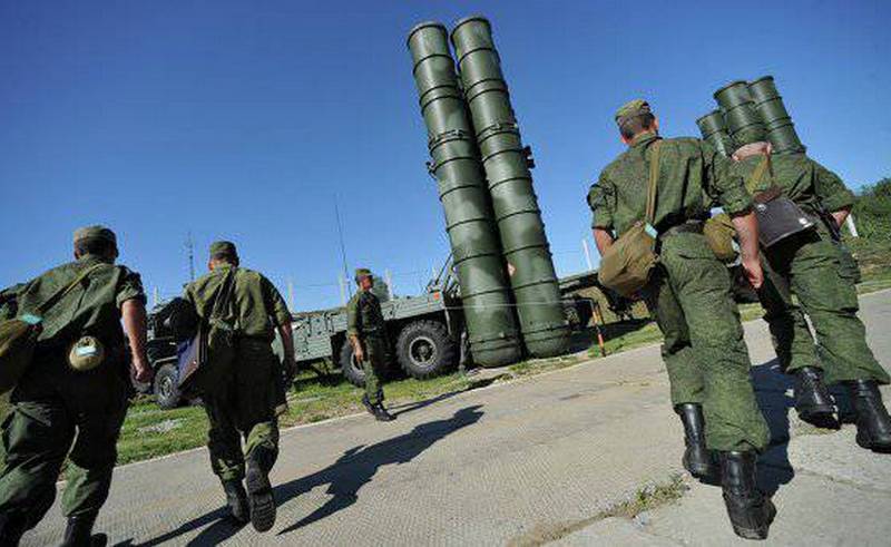 D 'Verdeedegung vun der Russescher Federatioun krut d' Regiment-Kit LEB-Mat-400