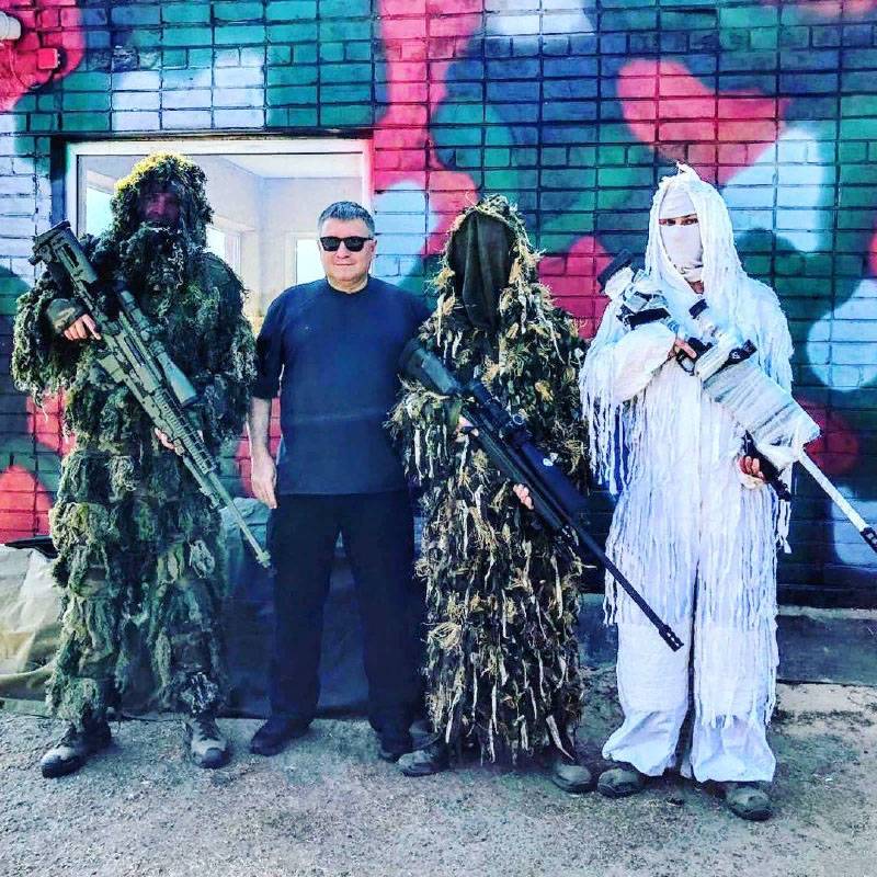 Avakov Bild mat Scharfschützen vun der Nationalgarde straalt e Signal Зеленскому
