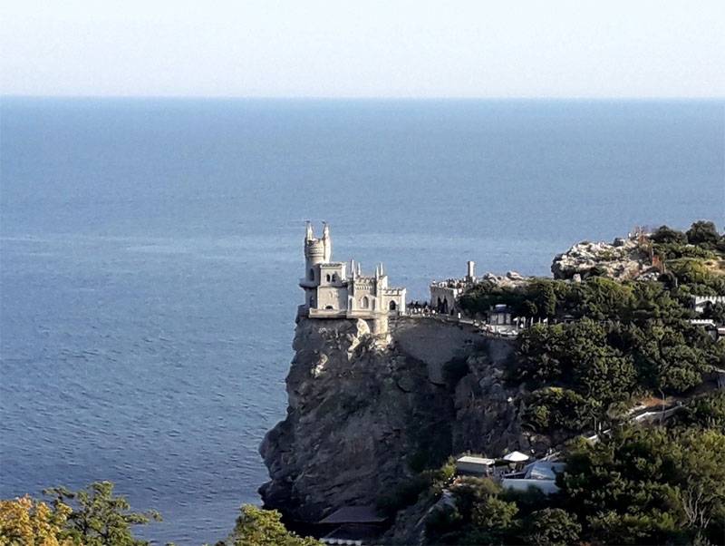 In Crimea, consider the double name of region: Republic of Crimea - Tauris