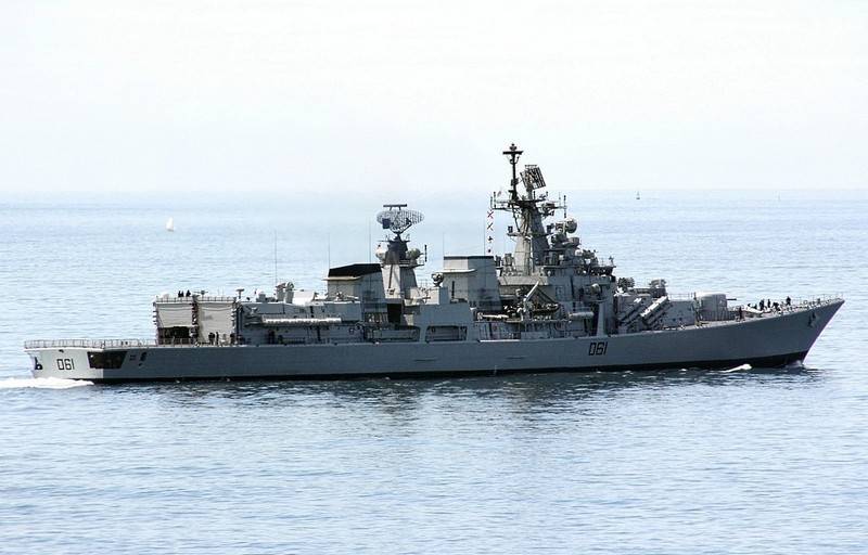 Ресей көмектеседі Үндістан жаңғырту эсминцы жобаның 15 (типті Дели)