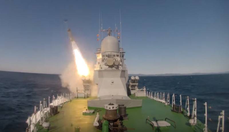 ظهرت في الإنترنت الفيديو من الجولة الأولى من ASM Kh-35 على متن الحمراء 