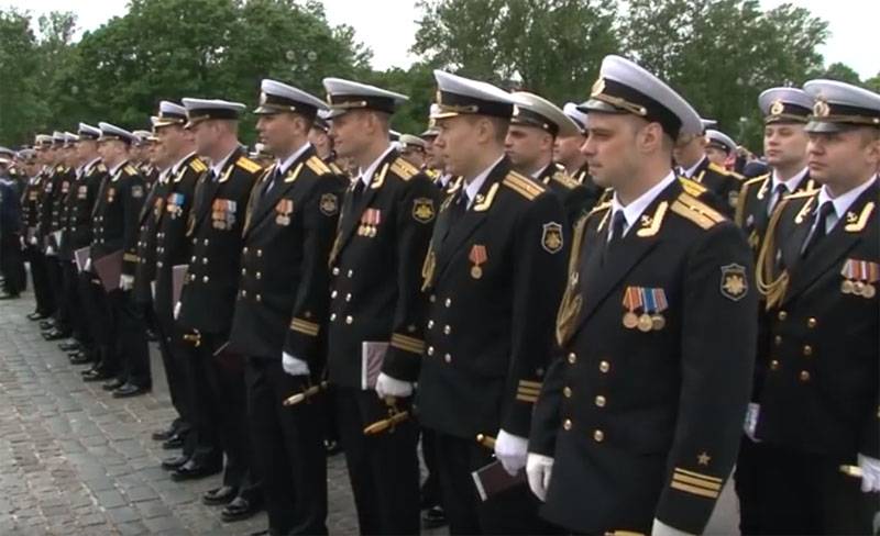 In the Federation Council spoke about the issue of wearing of Dirks by retired officers of the Navy