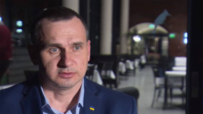 Sentsov sot, datt hien dovun träumt, gesinn Putin op der Anklagebank zu den Haag