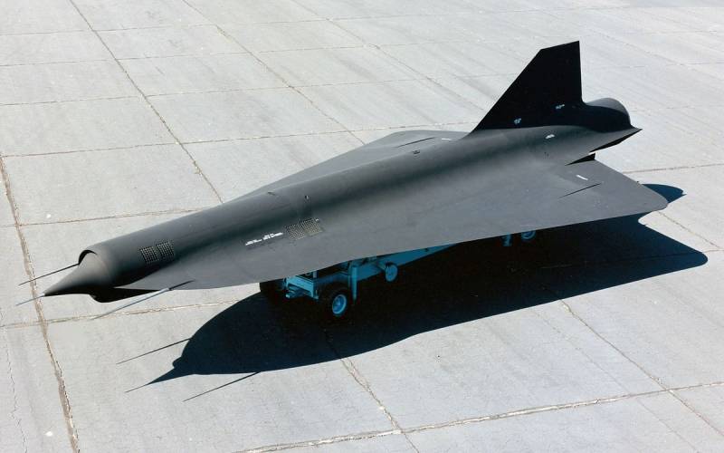 L'américain «la Grive» soviétique «le Corbeau» n'est pas un ami