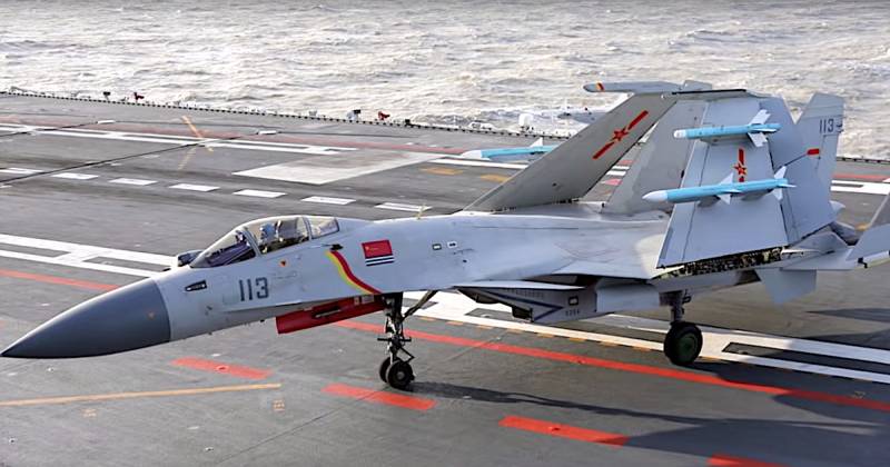 NI: la Copie de la technologie soviétique pontés avions de chasse sans permis 