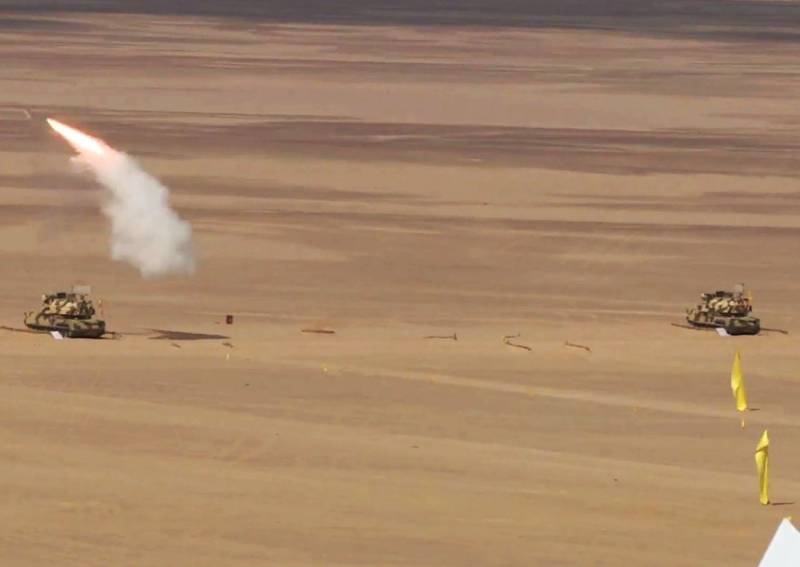 An egypten gemaach, Training vun de Luftverteidigung mat dem ZRK 