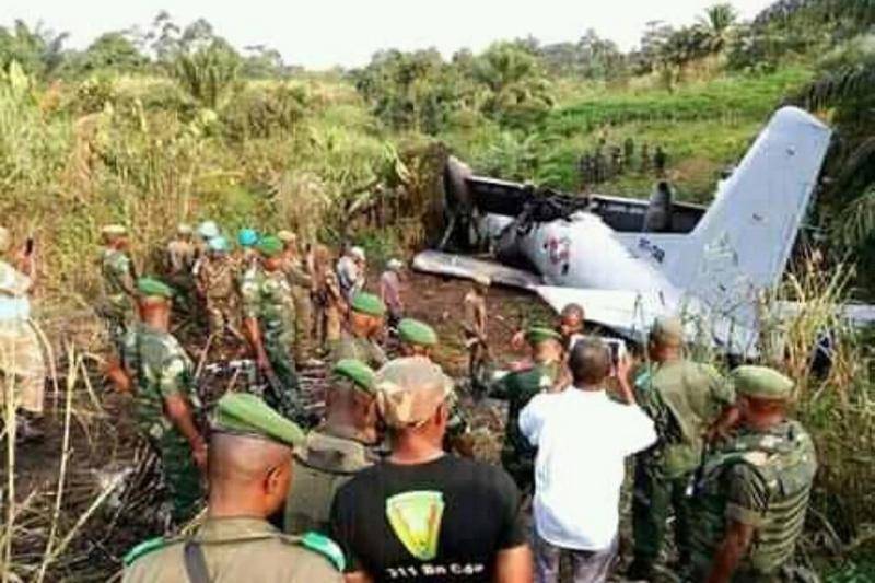 In the DRC crashed military transport plane An-72