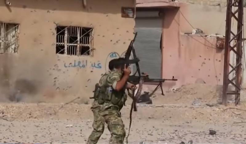 Den Deputéiert vum Parlament Syrien: Tierkesch Truppen umzingelt an Ras Al-Ain de syresche Arméi