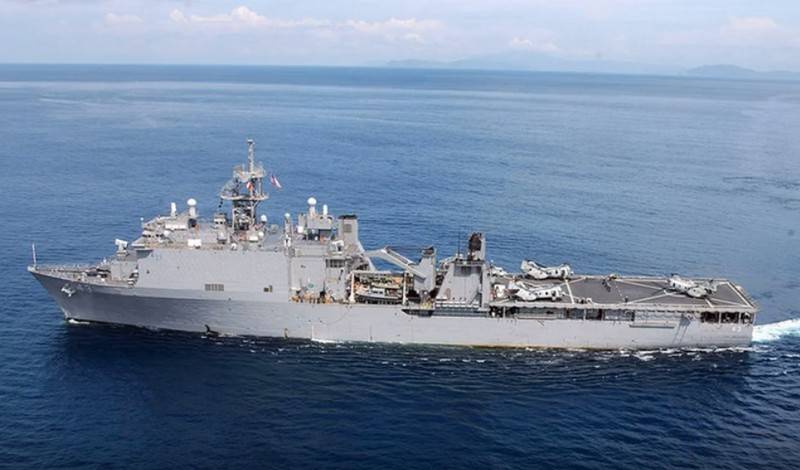 Un vaisseau de la MARINE des états-UNIS 
