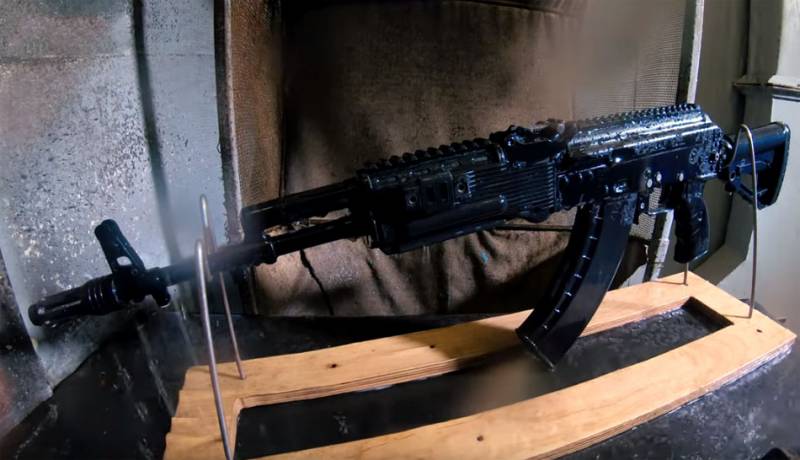 In India told how to combine an AK-203 and Sig Sauer in the armed forces