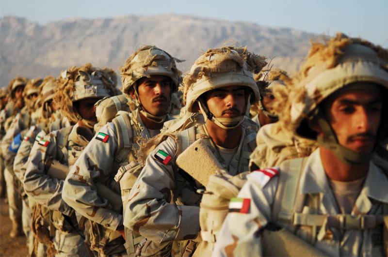 The troops passed UAE Yemen Aden under the control of Saudi Arabia