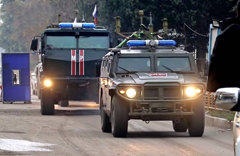 روسيا نشرت في شمال سوريا ، الإضافية القوات والمركبات المدرعة