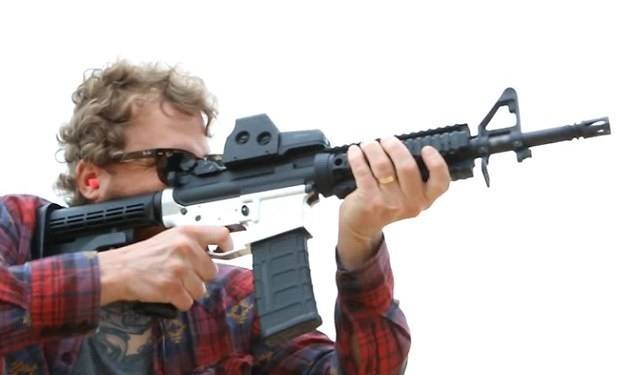 AR-15 que: 