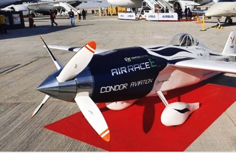 Op der Flugschau zu Dubai vertrueden duerch d ' éischt elektresch 