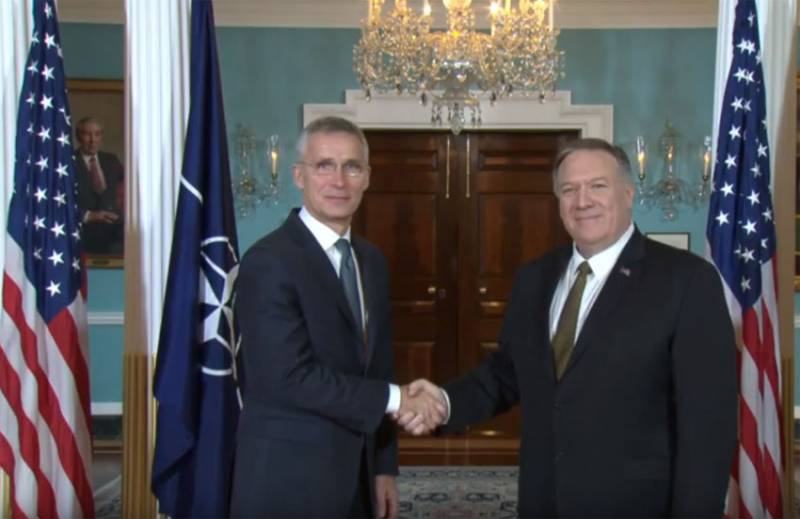 Le chef de l'OTAN diffuse l'idée des états-UNIS sur la militarisation de l'espace