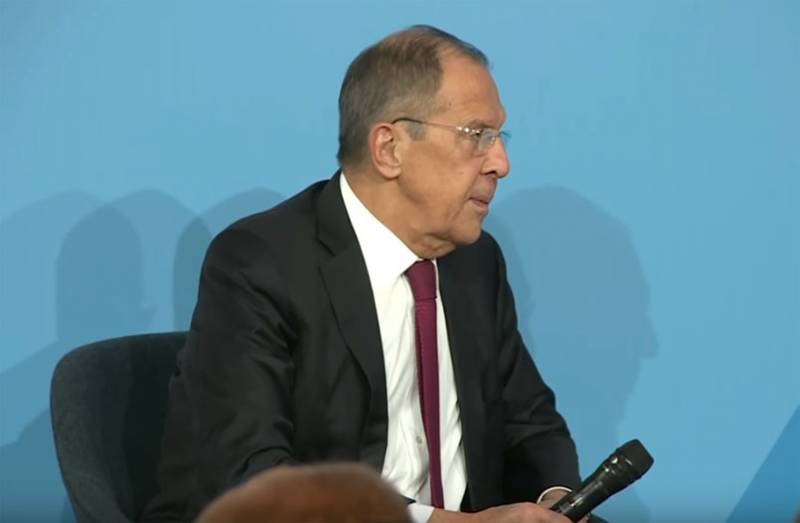 Lavrov said Japan on the Declaration of 1956 on the withdrawal of US troops
