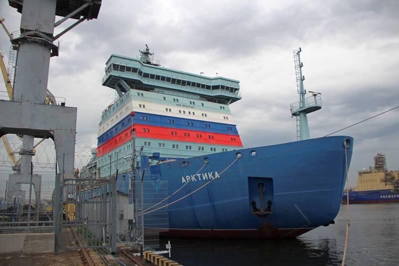 The head icebreaker of the project 22220 