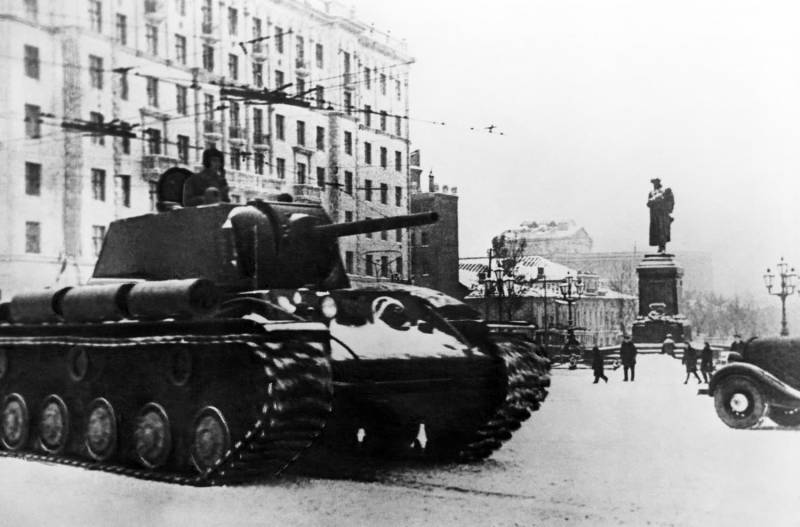 Павел Гудзь. Адзін КВ супраць васемнаццаці танкаў праціўніка