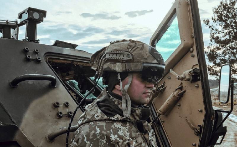 An der Ukrain hunn d ' Tester mat dem BTR-4E mat dem System vun der 