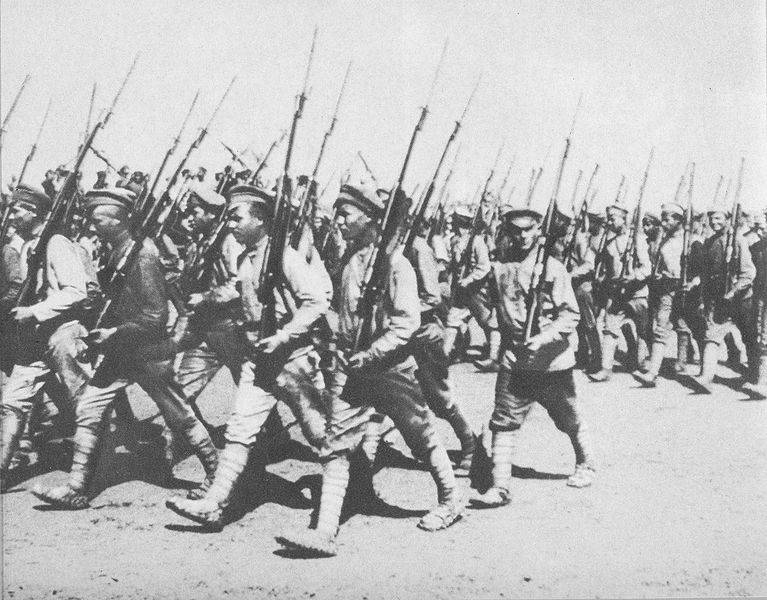 Бітва за Поўдзень: Чырвоная Армія вызваляе Харкаў і Кіеў