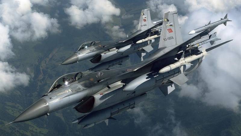 Балама нұсқалары ауыстыру F-35A. Мүмкіндігі жеткізуге арналған Су-35СК Түркияға