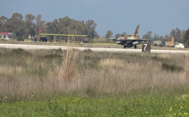 The Israeli air force struck the South of Syria from Lebanese airspace
