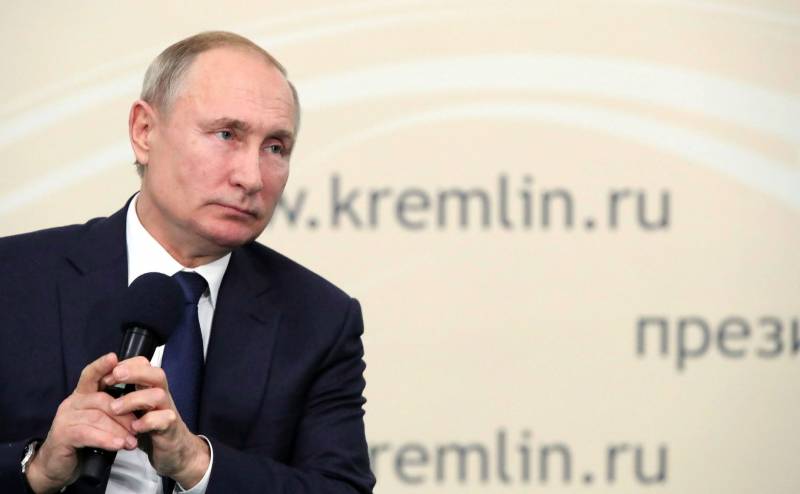 In Poland: Putin is losing the war for history