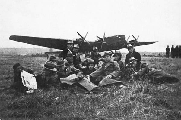 Сталінскія сокалы ў небе Кітая