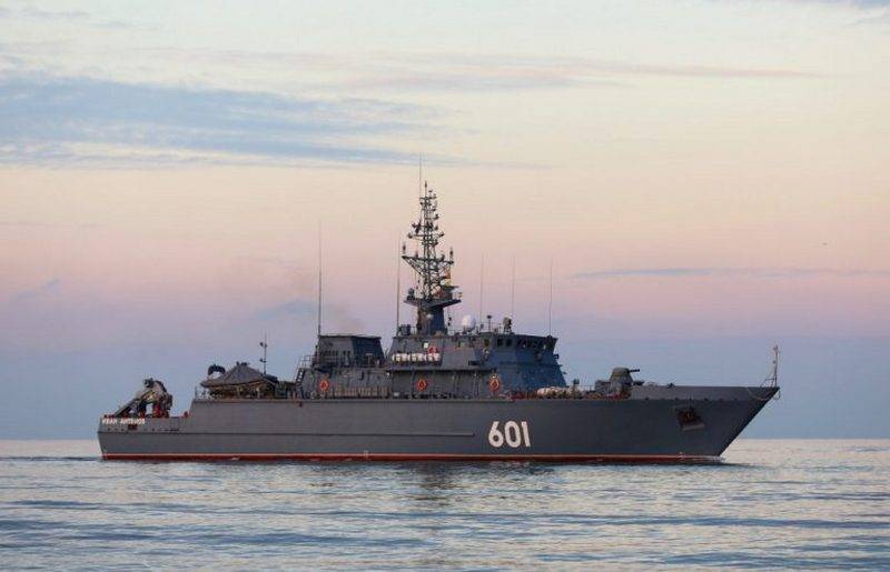 Le dernier dragueur de mines «Ivan Antonov» pour la première fois dirigé vers la mer Méditerranée