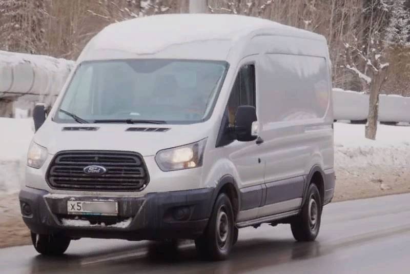 Bei Росгвардии erscheinen «unscheinbaren» Maschine-Kommunikation der Ford Transit mit Drohnen